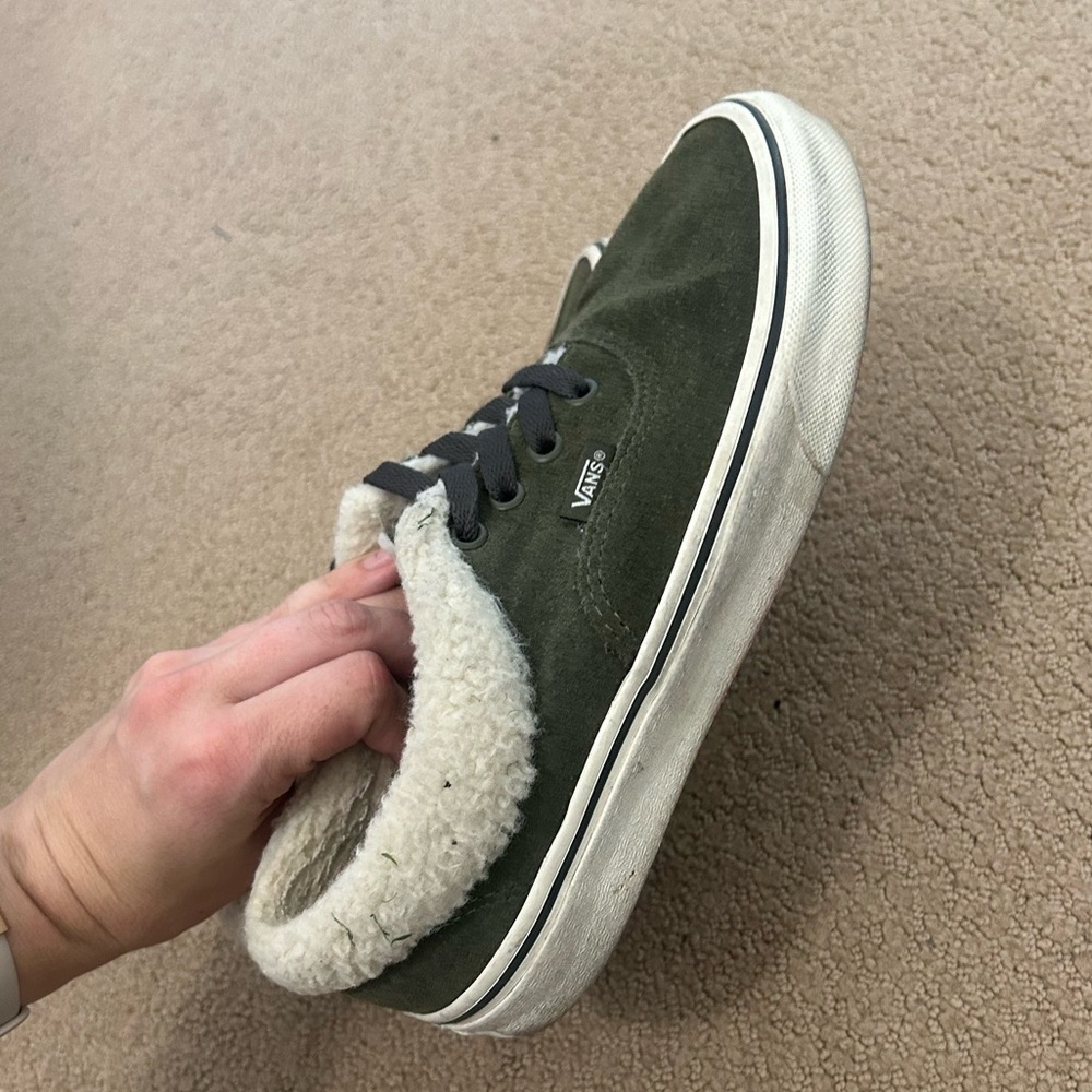 Women’s 7.5 Vans Old Skool Suede Sherpa Grape Leaf Green - Picture 7 of 8